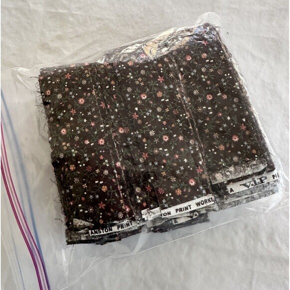 32 Vintage Cranston Brown Calico 1.25" Quilting Fabric Strips 100% Cotton - Picture 4 of 4